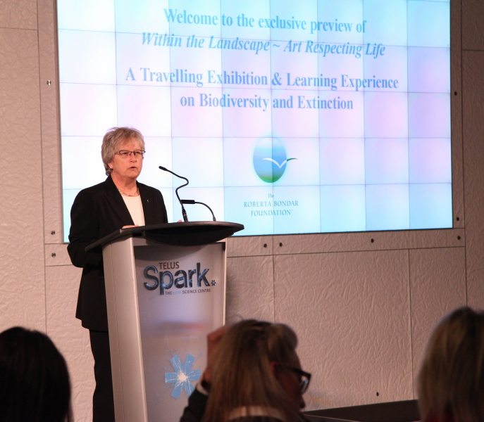 Foundation Board Chair welcomes guests to the Travelling Exhibition and Learning Experience